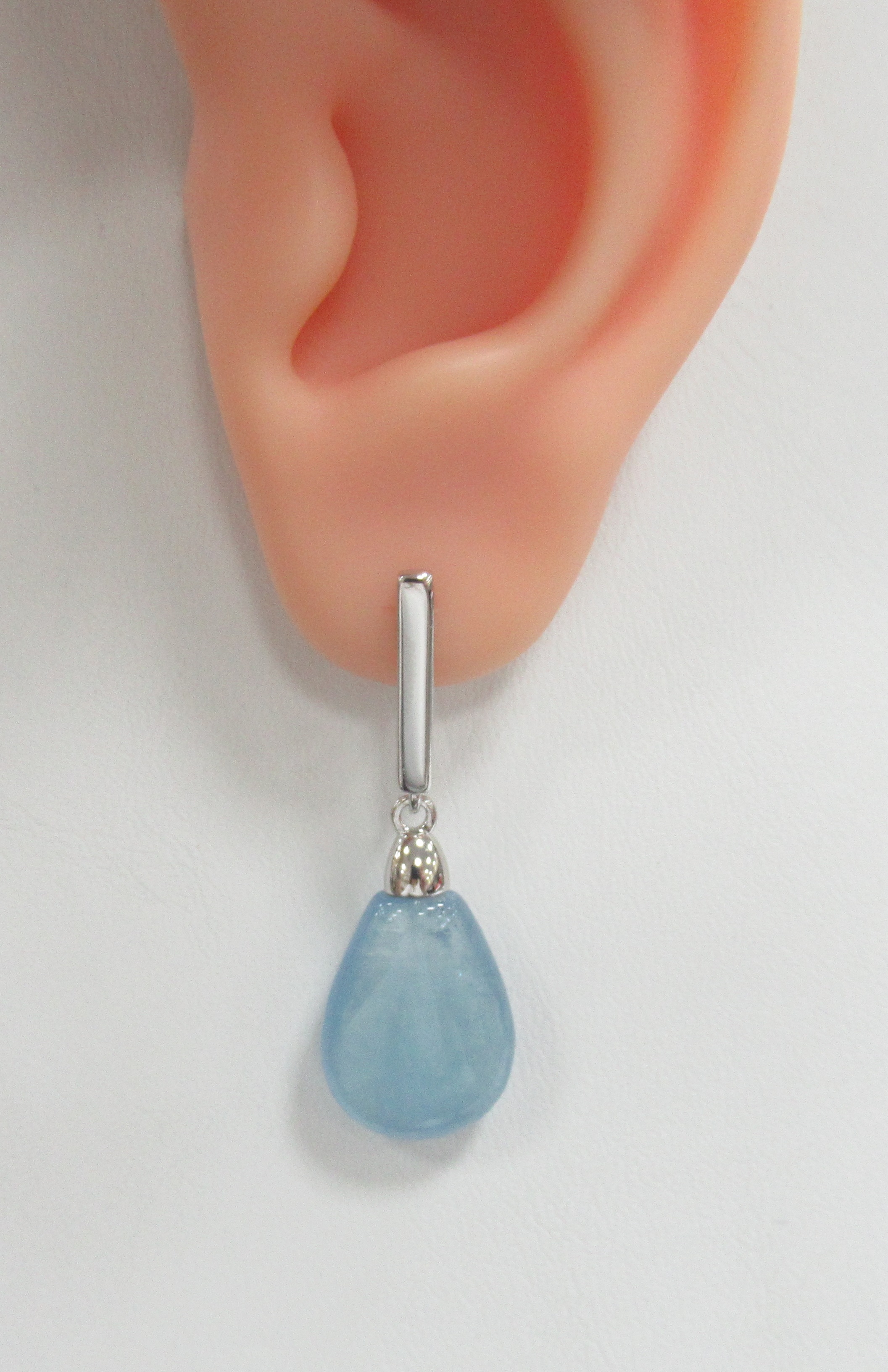 Серебряные серьги с аквамаринами